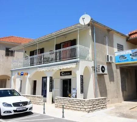 Smoljic 4+2 Apartman Primošten